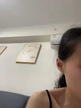 xiaoqiangwei online show from 08-04-26, 05:28