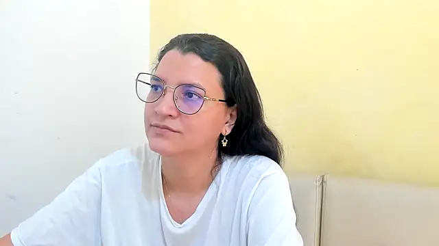 MARILYN GARCIA online show from 04-11-26, 04:32