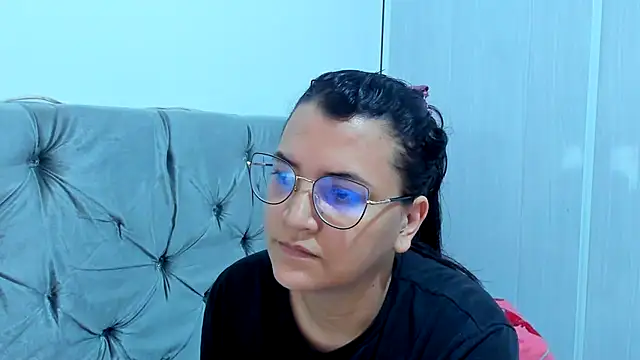 Snapshot of MARILYN_GARCIA chatting on 01-22-25, 02:24 MARILYN GARCIA online show from 01-22-25, 02:24