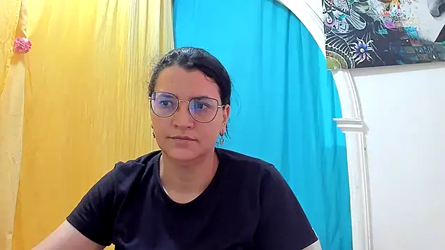 MARILYN GARCIA online show from 07-18-26, 12:58