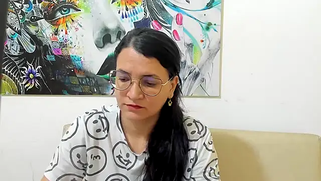 MARILYN GARCIA online show from 03-20-26, 01:23