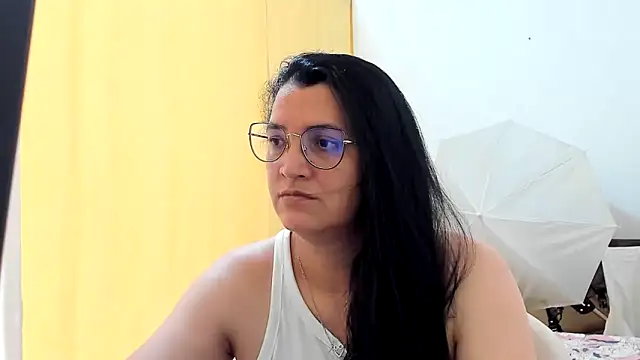 MARILYN GARCIA online show from 05-22-26, 05:22