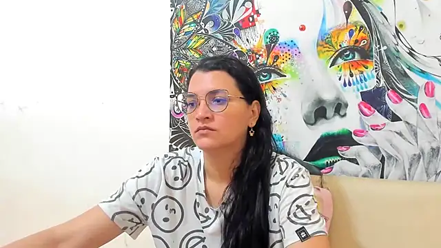 MARILYN GARCIA online show from 03-15-26, 02:57