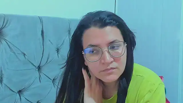 Snapshot of MARILYN_GARCIA chatting on 01-26-25, 05:23 MARILYN GARCIA online show from 01-26-25, 05:23
