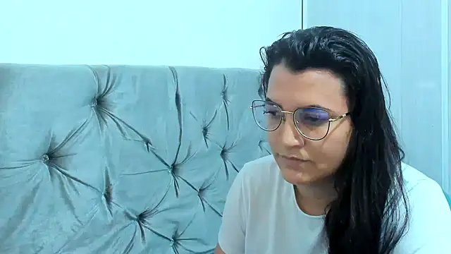 Snapshot of MARILYN_GARCIA chatting on 01-19-25, 05:39 MARILYN GARCIA online show from 01-19-25, 05:39