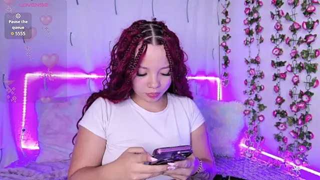 cloey sweet18 online show from 08-04-26, 10:03