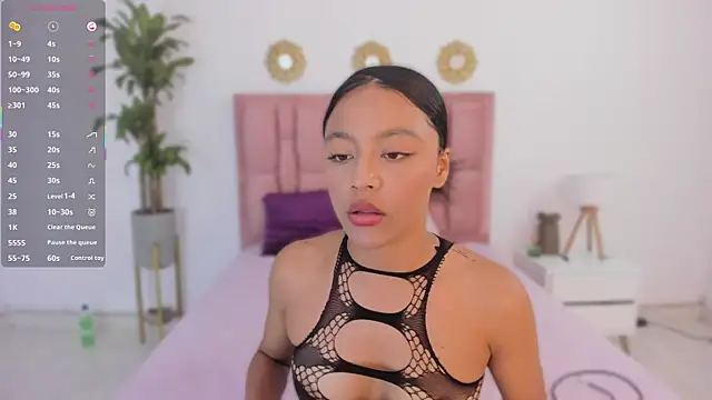 luna kittyy online show from 08-06-26, 04:51