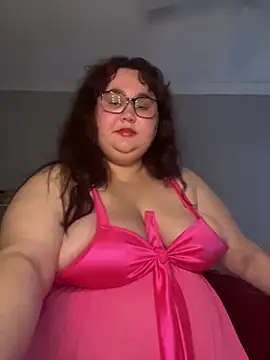 Snapshot of flustereddoll chatting on 08-05-26, 10:53 flustereddoll online show from 08-05-26, 10:53