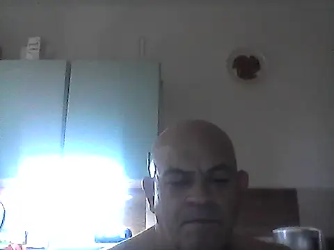 Snapshot of jolmasz31 chatting on 08-07-26, 02:23 jolmasz31 online show from 08-07-26, 02:23