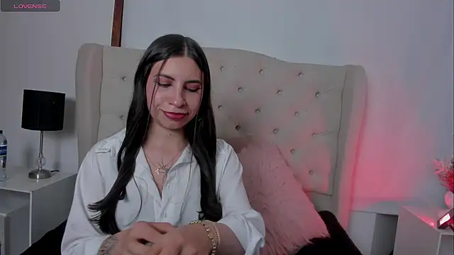 EmmillyQueen online show from 08-07-26, 03:12
