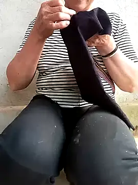 Lee Mai online show from 08-07-26, 10:32