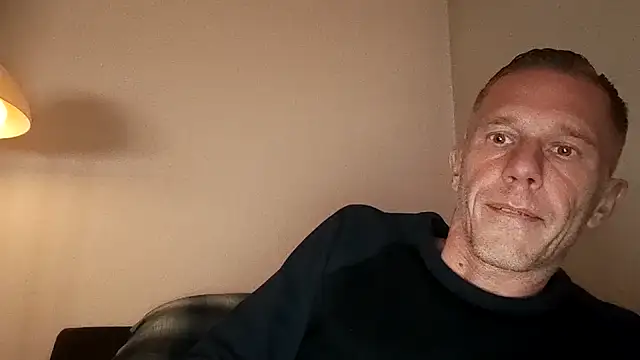 slaveboy2016xh online show from 12-04-24, 07:50