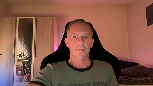 slaveboy2016xh online show from 09-08-25, 08:08