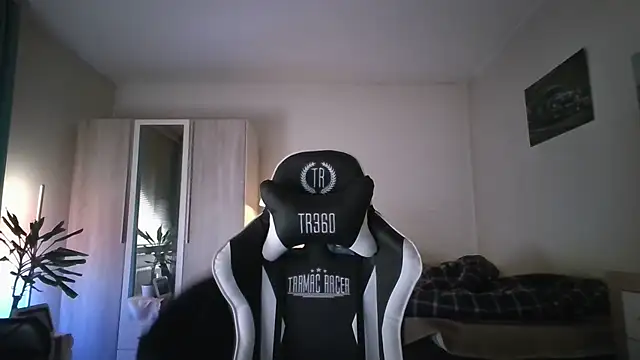 slaveboy2016xh online show from 12-28-24, 05:46