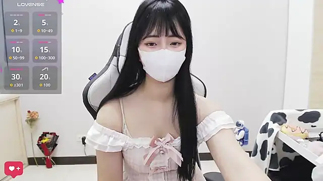 Nina 777  online show from 08-09-26, 11:33