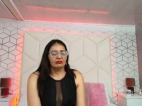 VickyBellmont online show from 08-08-26, 07:21