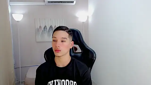 Flex boyy  online show from 08-08-26, 04:08