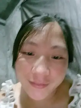 Snapshot of Annie_babyyx chatting on 08-08-26, 04:14 Annie babyyx online show from 08-08-26, 04:14