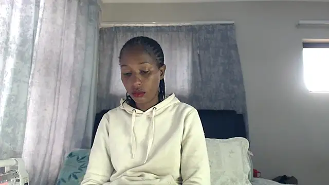 leanna23 online show from 04-23-26, 01:02