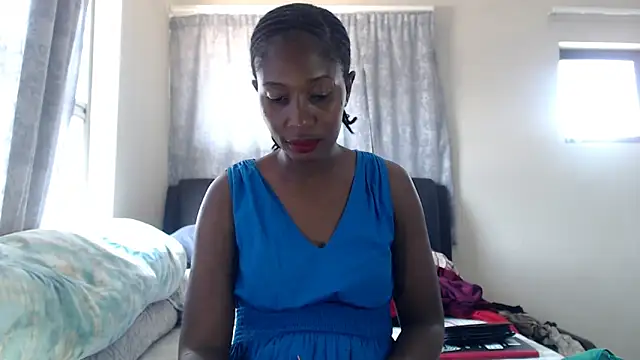 leanna23 online show from 02-10-26, 10:47