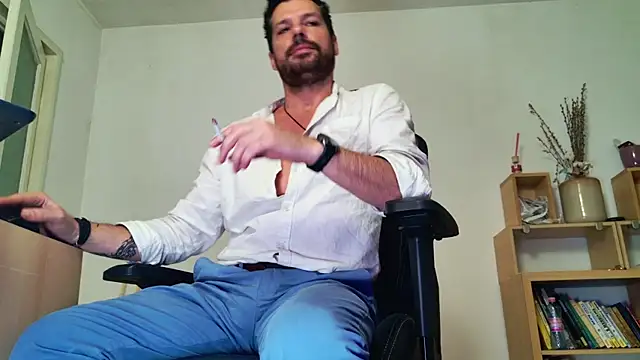 ChrisKox online show from 04-29-26, 06:25