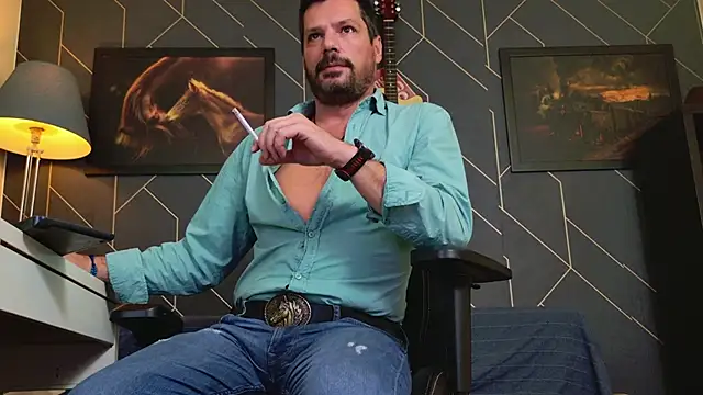 ChrisKox online show from 11-05-25, 05:38