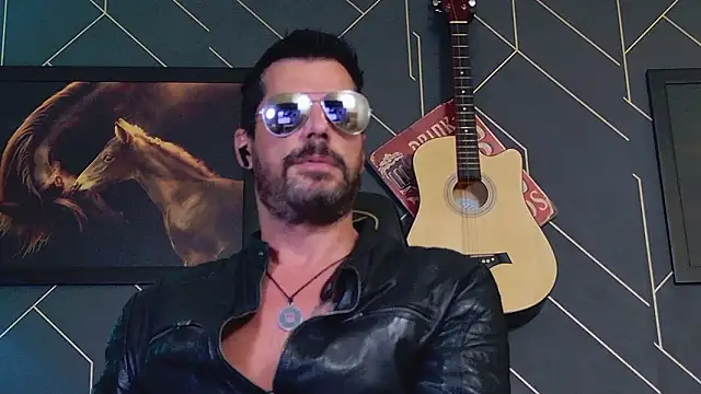 ChrisKox online show from 03-04-26, 01:13