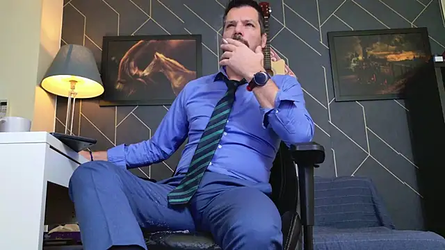 ChrisKox online show from 11-09-25, 02:59