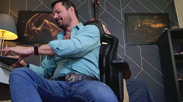 ChrisKox online show from 11-03-25, 02:39