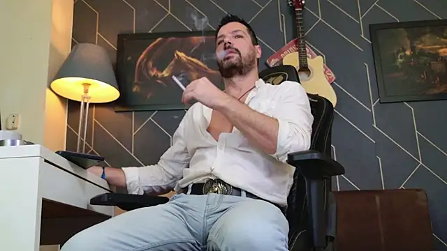 ChrisKox online show from 12-20-25, 09:12