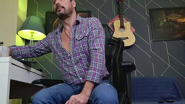 ChrisKox online show from 01-13-26, 03:16