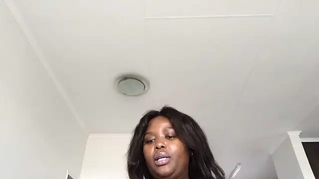 xBUSTY CANDYx online show from 02-05-26, 10:33