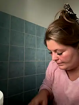 BootyLola online show from 10-23-25, 03:00