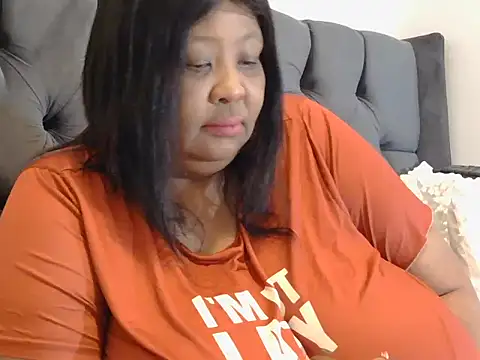 nancy111 online show from 11-04-25, 01:53