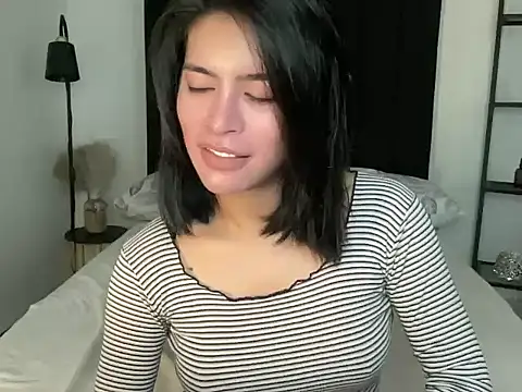 Snapshot of your_bianca69 chatting on 02-10-26, 02:10 your bianca69 online show from 02-10-26, 02:10