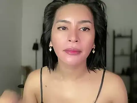 your bianca69 online show from 11-22-25, 12:43