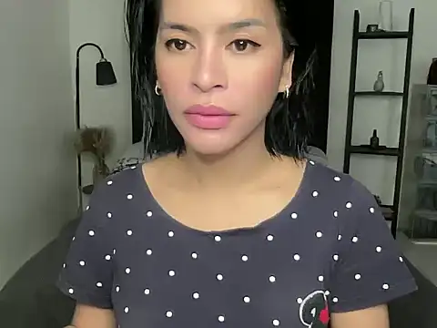 your bianca69 online show from 11-05-25, 12:03