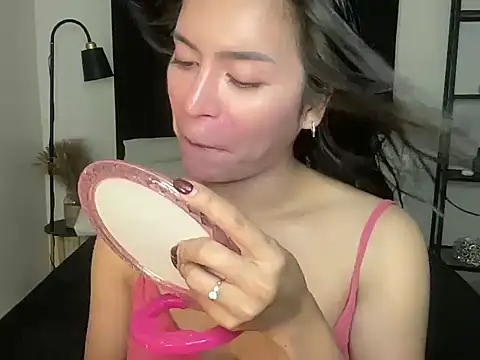 Snapshot of your_bianca69 chatting on 02-22-26, 02:25 your bianca69 online show from 02-22-26, 02:25