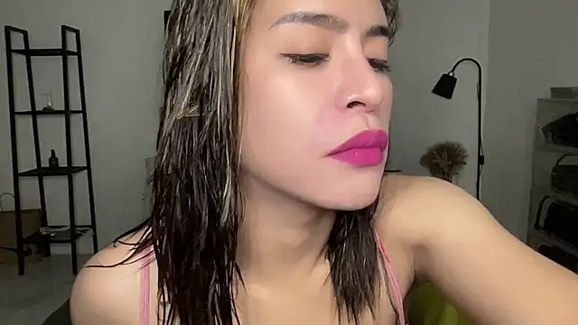 your bianca69 online show from 05-13-26, 12:39