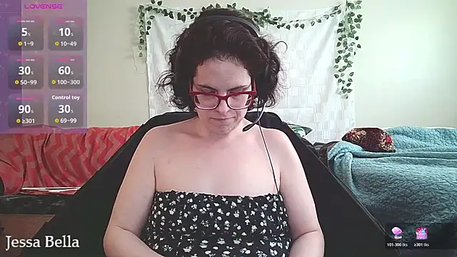 Snapshot of JessaBella chatting on 05-05-26, 04:54 JessaBella online show from 05-05-26, 04:54