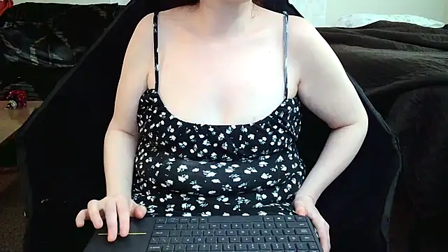 JessaBella online show from 04-13-26, 03:05