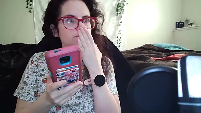 JessaBella online show from 10-16-25, 03:20