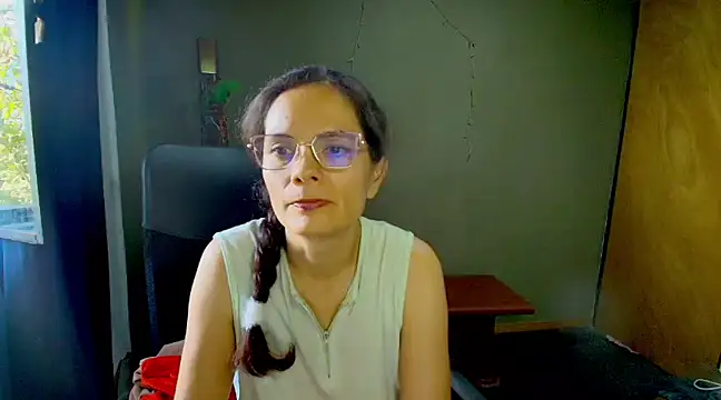 Nattyslave4U online show from 03-22-25, 09:31