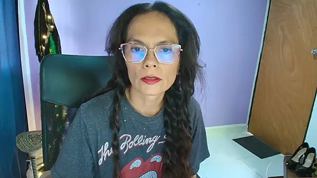 Nattyslave4U online show from 01-12-26, 04:03