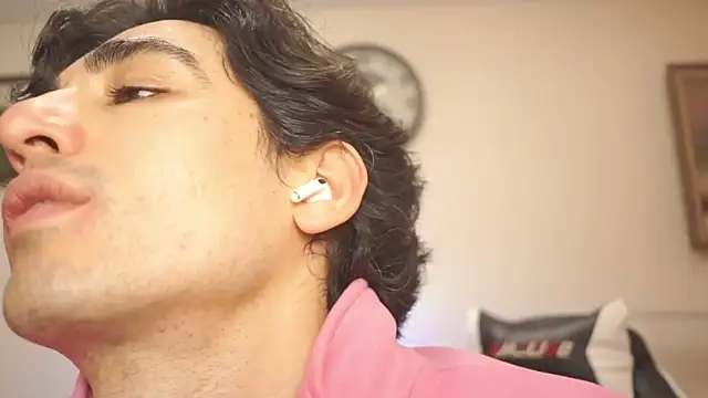 AlanDeNavarre online show from 02-12-25, 12:48