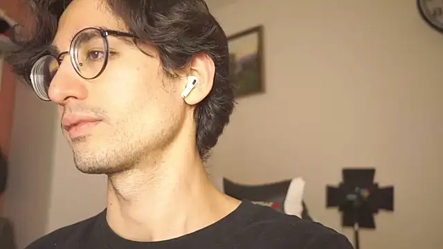 AlanDeNavarre online show from 02-20-25, 12:19