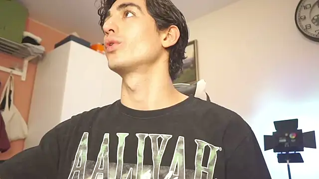 AlanDeNavarre online show from 02-11-25, 09:46