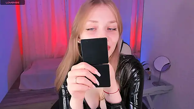 DakotaMabs online show from 11-11-25, 06:41