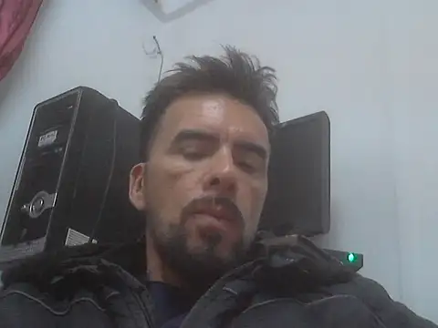 Snapshot of el_principe_hot chatting on 10-28-25, 02:12 el principe hot online show from 10-28-25, 02:12