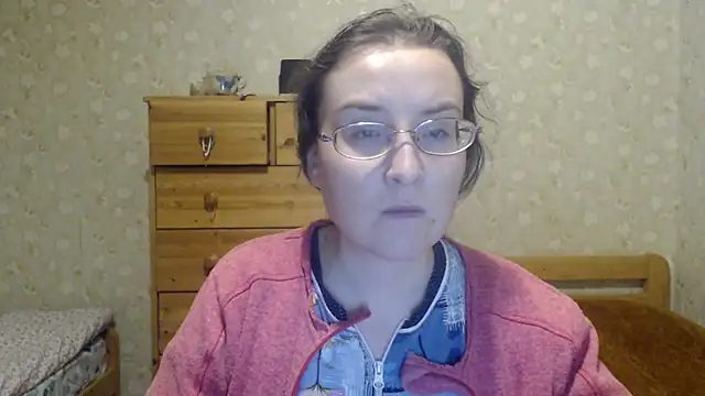 Snapshot of Smart_Rose chatting on 03-12-25, 09:13 Smart Rose online show from 03-12-25, 09:13